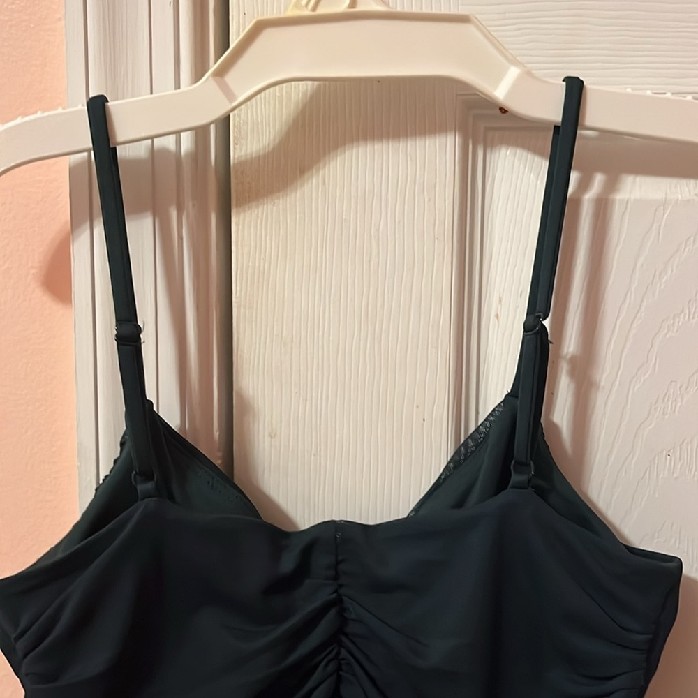 Express Sculpting Bodysuit - Picture 6 of 7